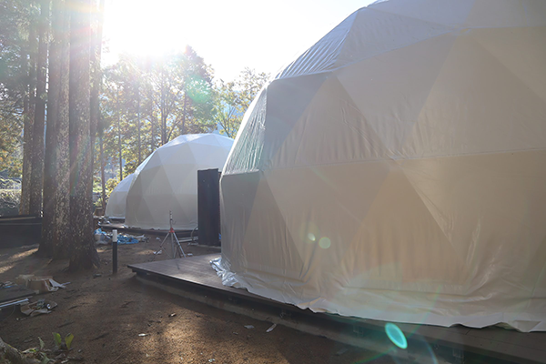 写真：ドームテント